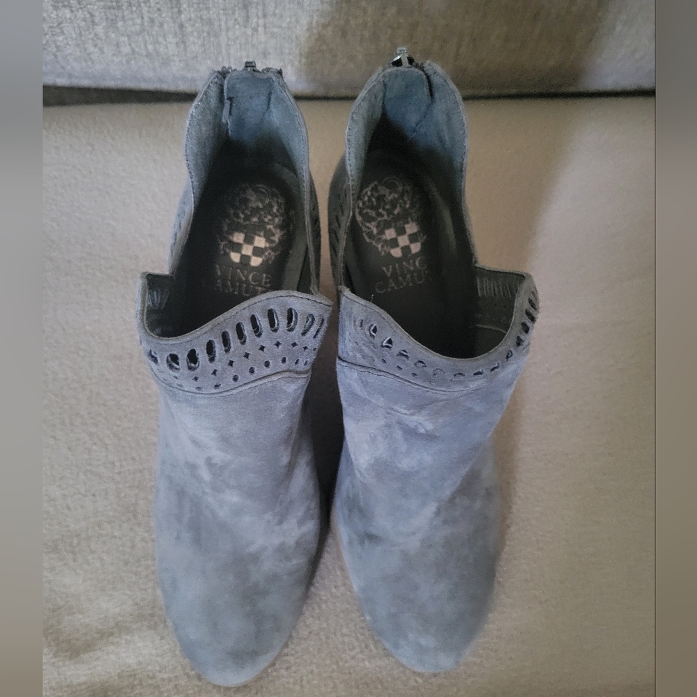 Vince Camuto Fileana Bootie - Picture 5 of 7